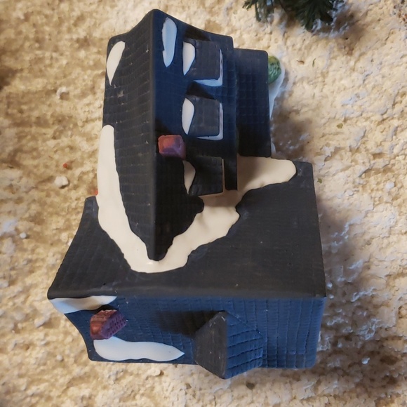 DEPARTMENT 56 Alpine Village Series Apotek and Tabak Shop - Retired - Picture 8 of 11